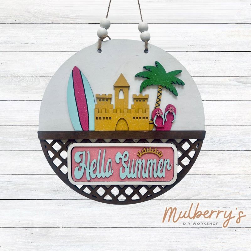 Welcome family and friends with our interchangeable lattice round door hanger! Simply swap out inserts to match the different holidays and seasons!
It's approximately 10.5" in diameter.
Includes: Lattice Round Door Hanger with Beach Inserts. Additional inserts are available to purchase.