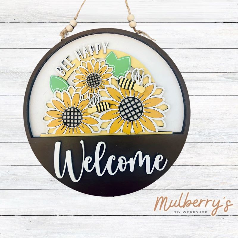 Bee Insert for Interchangeable Welcome Door Hanger