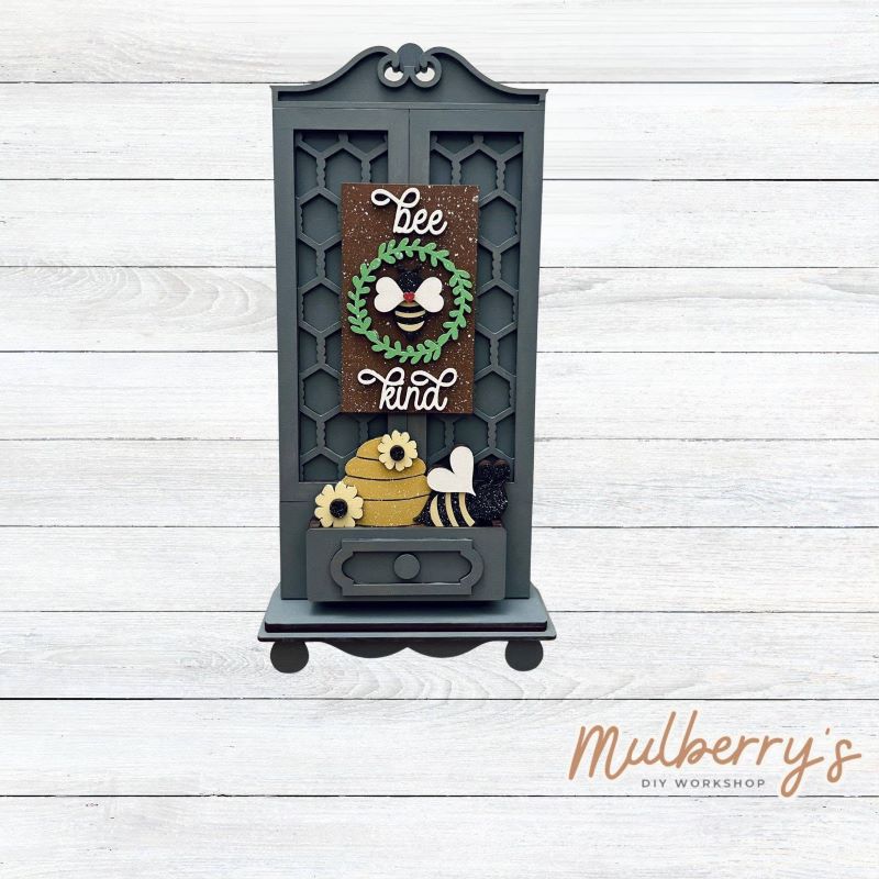 It doesn't get any cuter than our new single cottage mega shelf sitter! It's the perfect add-on accessory to your decor at approximately 15" tall by 6.5" wide.

Includes: Single Cottage and the Bee insert set pictured. If desired, the other Easter insert option set can be purchased in the subsequent product listing.