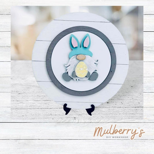 We love our mini interchangeable plate with stand! It's approximately 8-inches is diameter and can display your favorite seasonal/holiday insert. This set includes mini interchangeable plate with stand and Easter gnome insert.