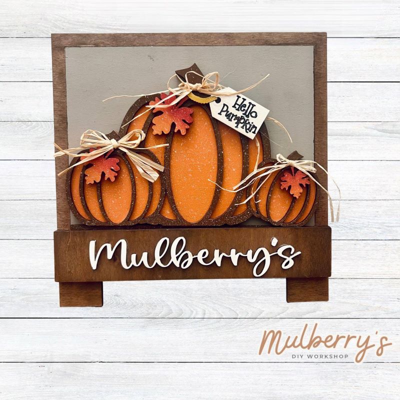 Welcome family and friends with our interchangeable desk easel! Simply swap out inserts to match the different holidays and seasons!

It's approximately 10.5" tall.

Includes: Desk Easel with Hello Pumpkin Insert.