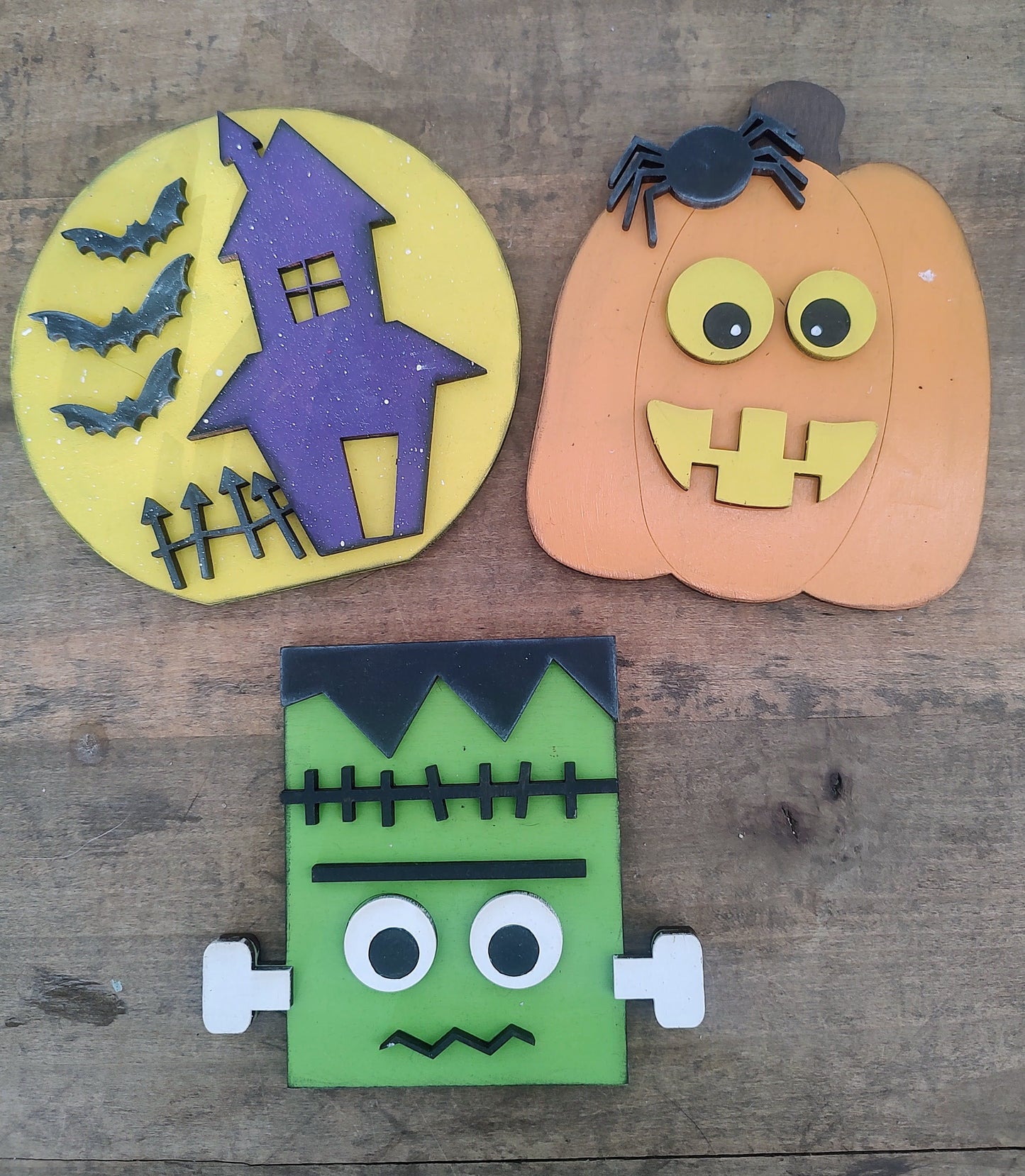 PAINTED Halloween Shelf Sitters