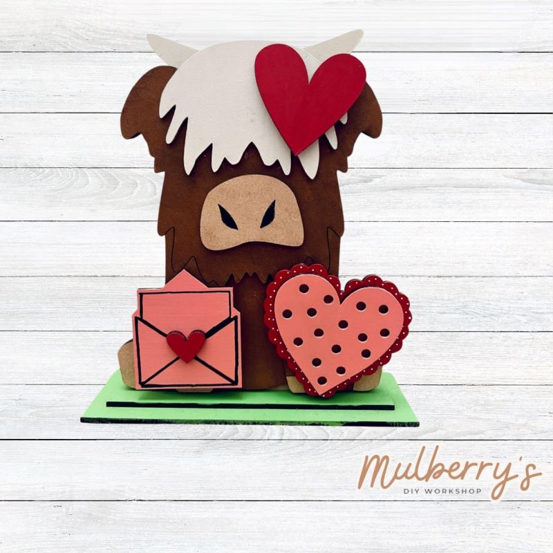 Our interchangeable highland cow is mootastic! He's interchangeable for every season/holiday and is approximately 9" tall.